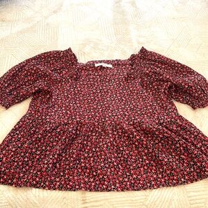 Women’s top from Loft. Floral detail. Size large